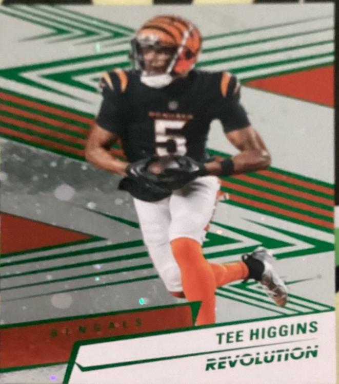 Tee Higgins [Green Cosmo] #178
