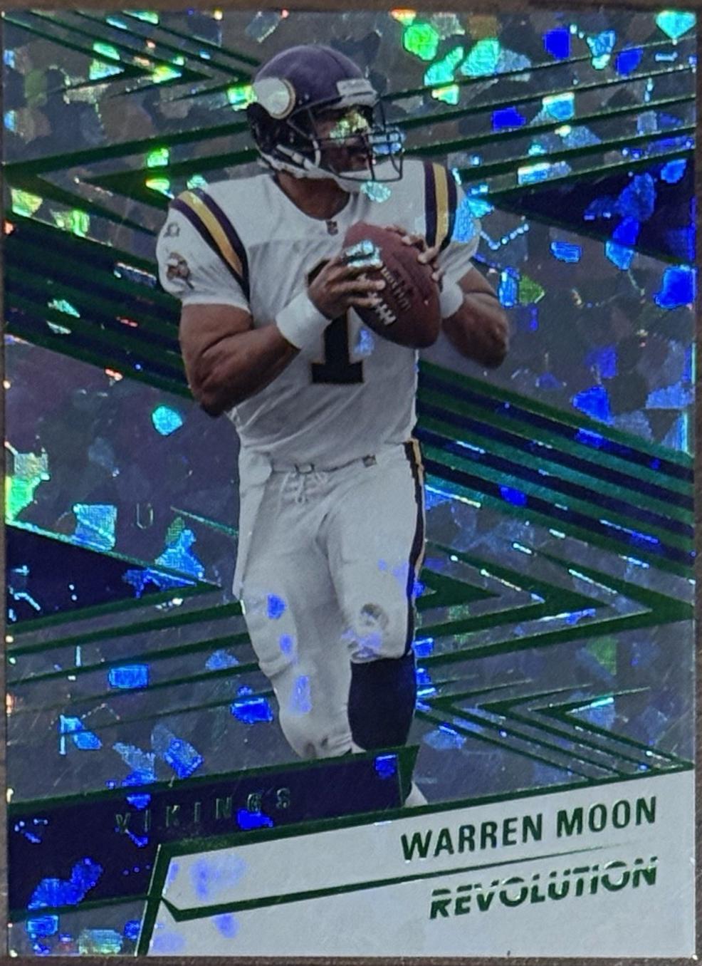 Warren Moon [Holo Green] #35