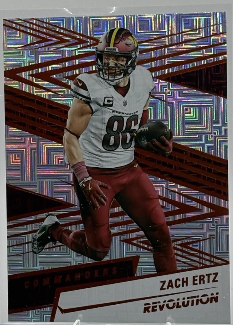 Zach Ertz [Orange Levels] #184