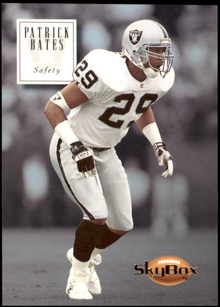 Patrick Bates #82