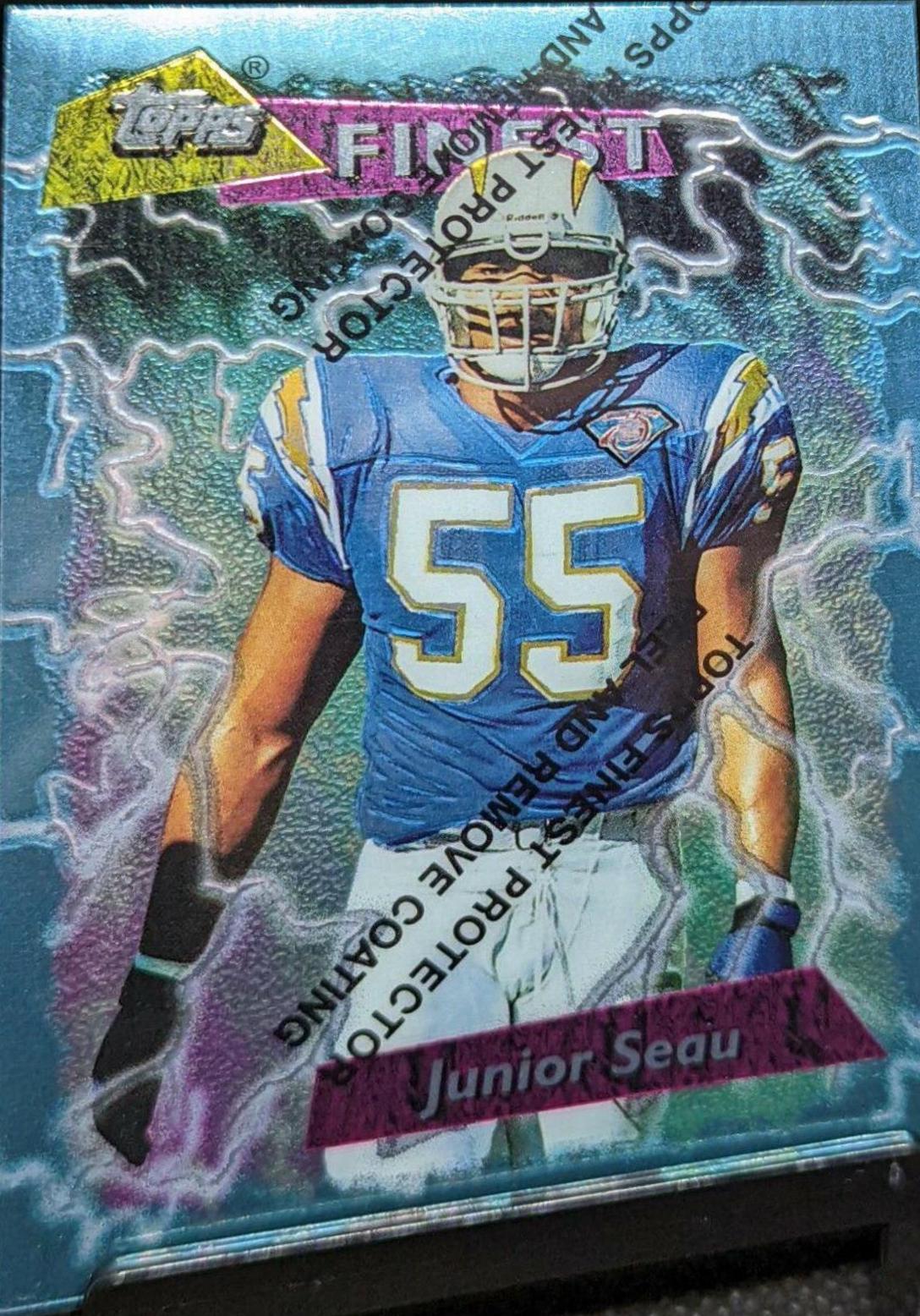 Junior Seau [Refractor] #171
