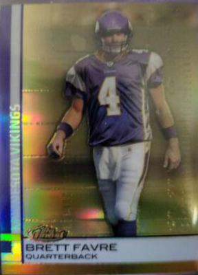 Brett Favre [Gold Refractor] #4