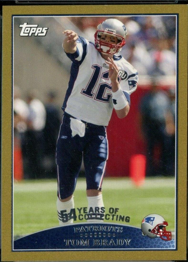Tom Brady [With Helmet Gold] #115