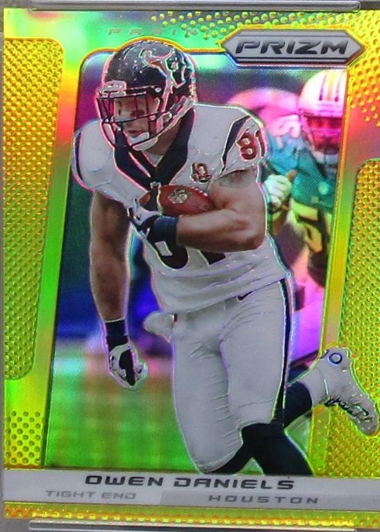 Owen Daniels [Gold Prizm] #31