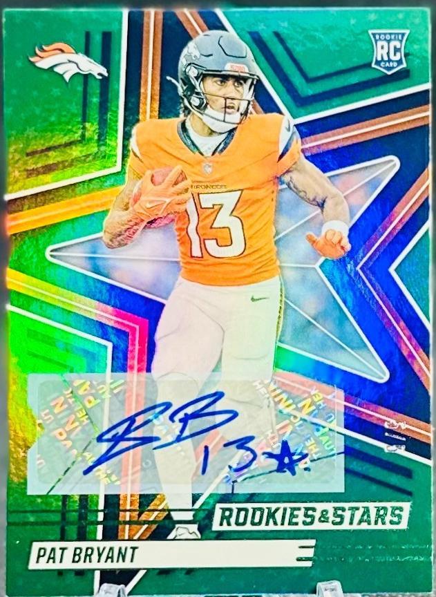 Pat Bryant [Green Rookie Signature] #168