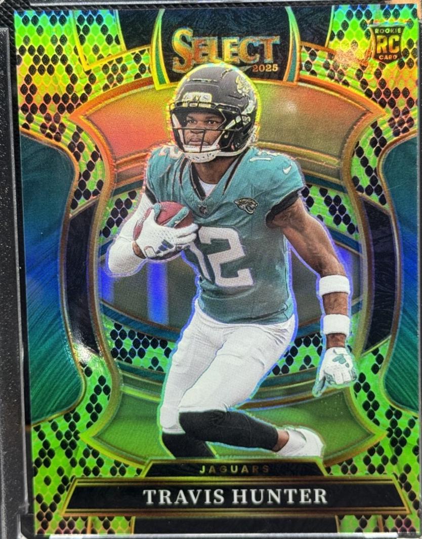 Travis Hunter [Green Black Snakeskin Prizm] #28