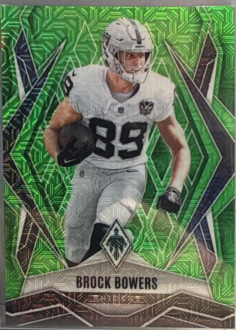 Brock Bowers [Lime Green Mojo] #146