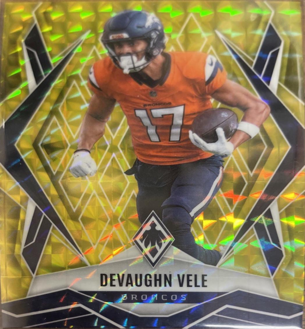 Devaughn Vele [Yellow Pyramids] #14