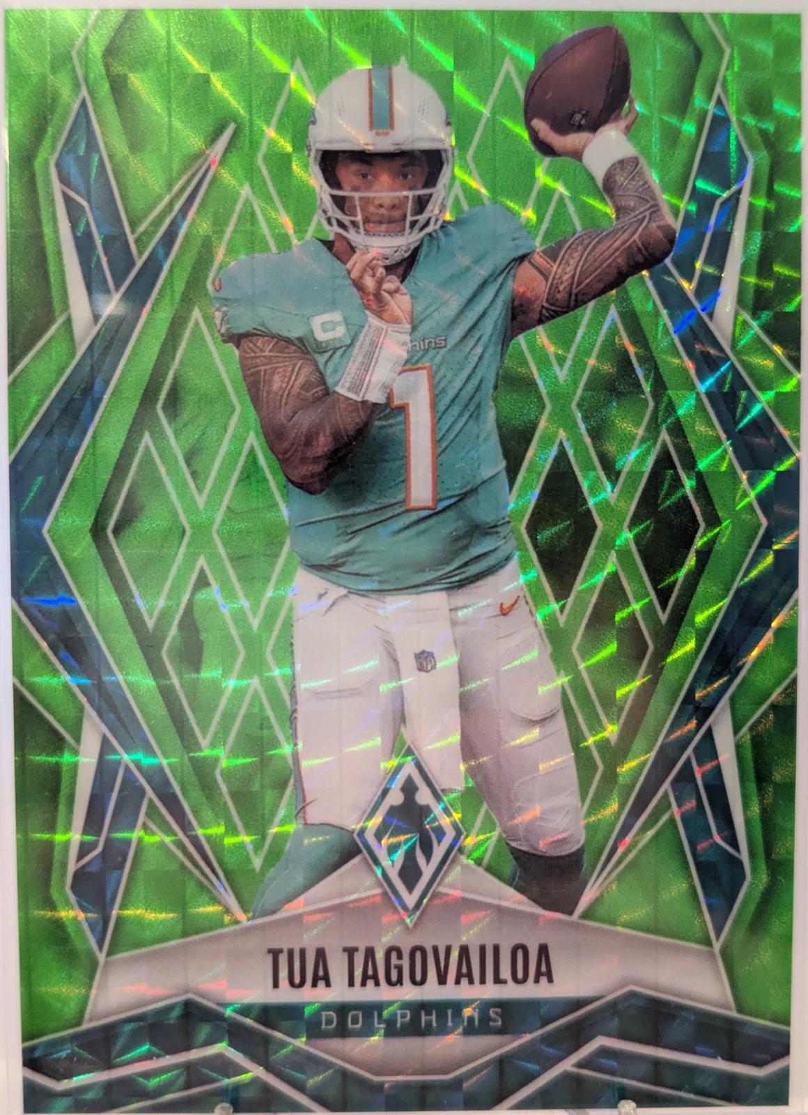 Tua Tagovailoa [Lime Green Pyramids] #102