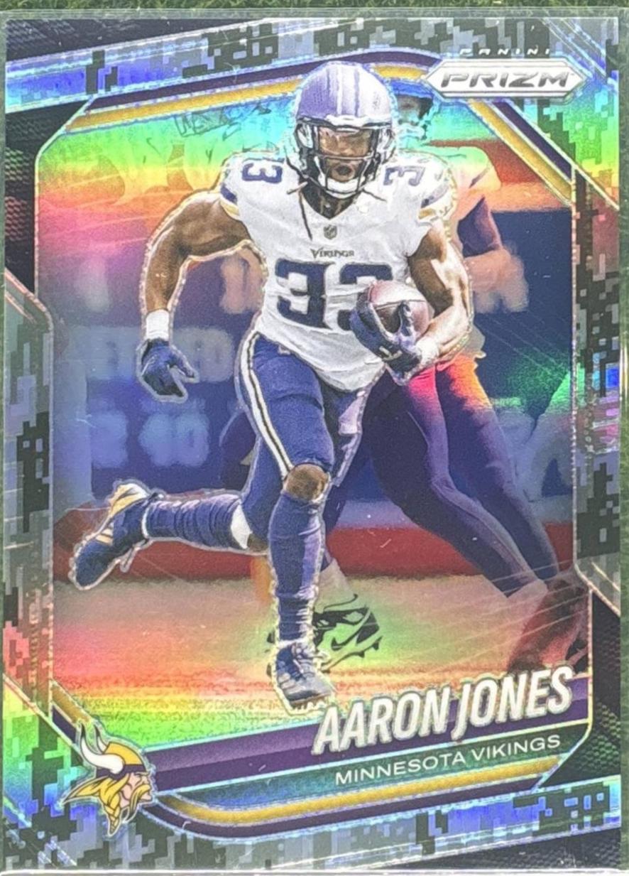 Aaron Jones [Forest Camo] #7