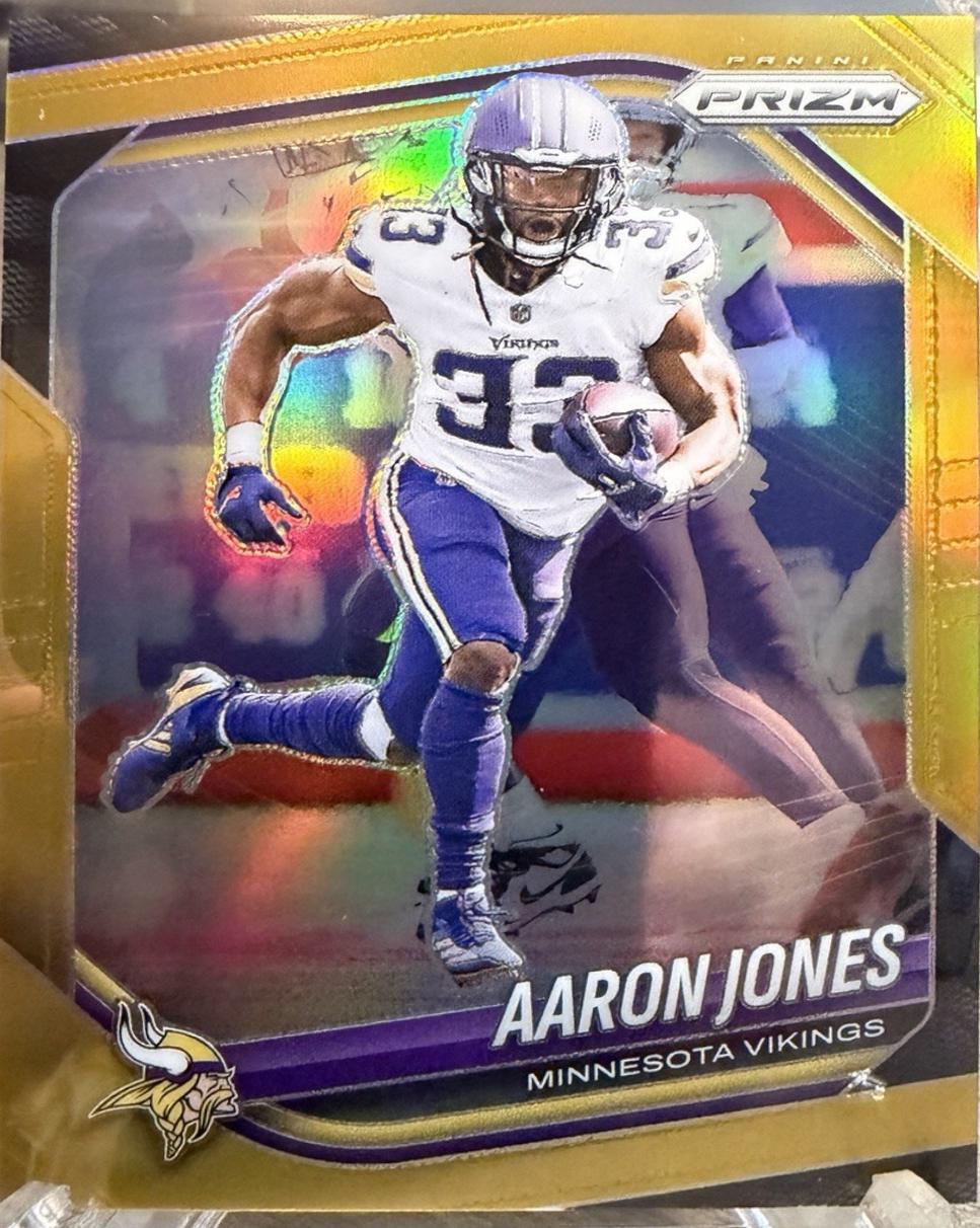 Aaron Jones [Gold] #7