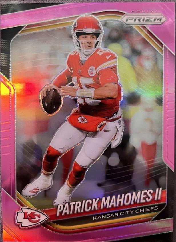 Patrick Mahomes II [Pink] #26
