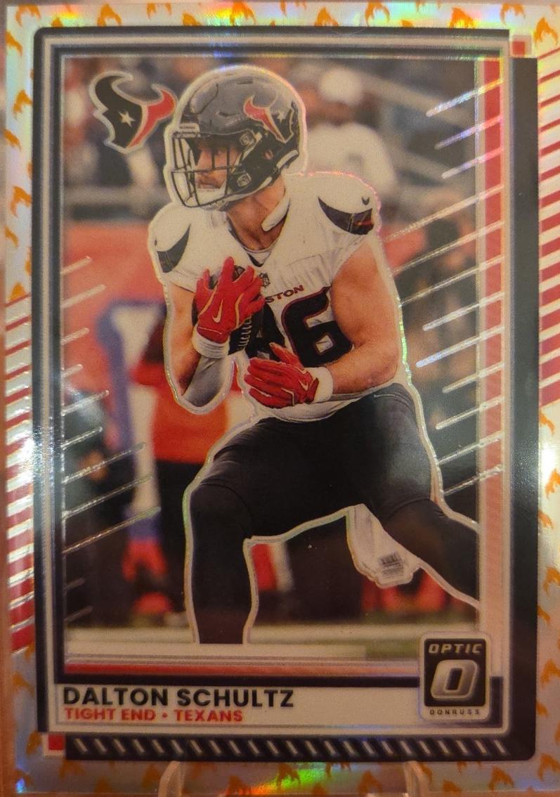Dalton Schultz [Fire] #22