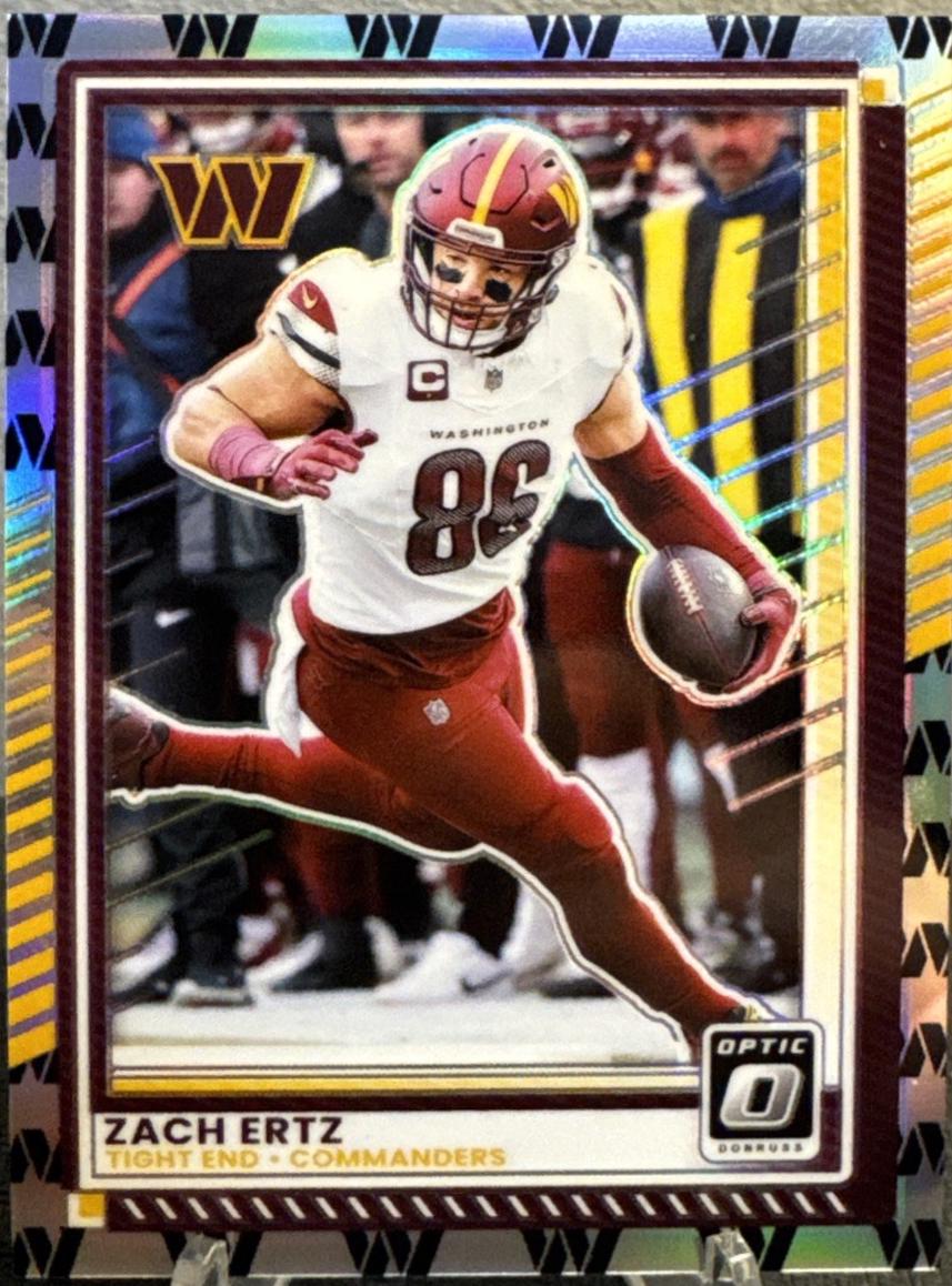 Zach Ertz [Team Logo] #156