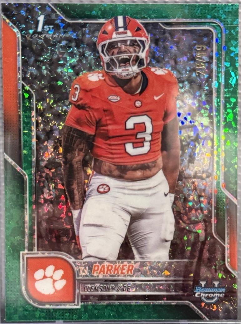 T.J. Parker [Green Mini-Diamond Refractor] #114
