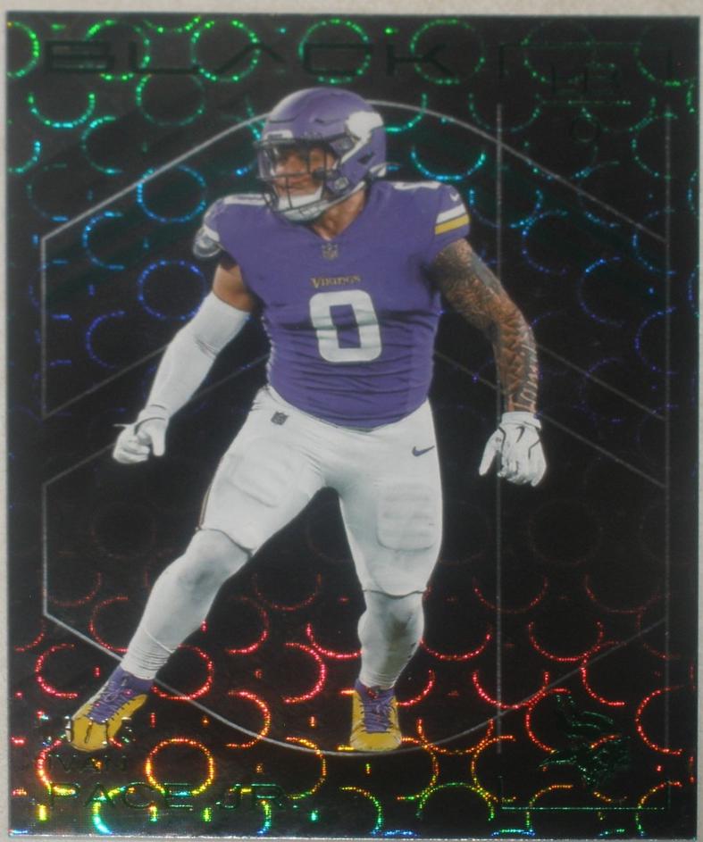 Ivan Pace Jr. [Emerald] #8
