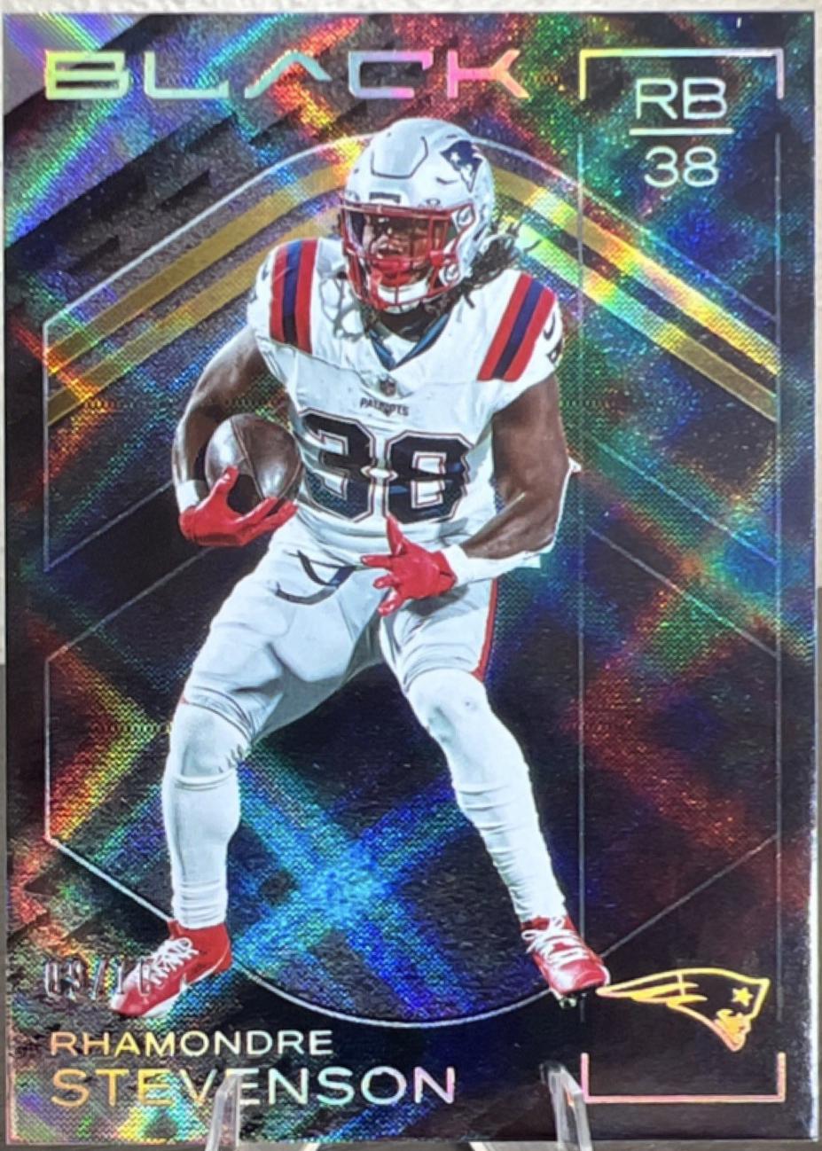 Rhamondre Stevenson [Gold] #28