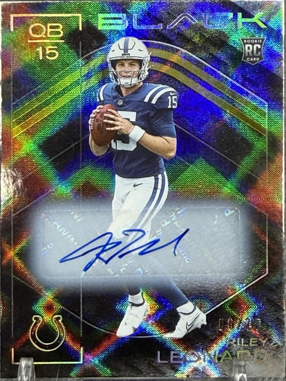 Riley Leonard [Gold Rookie Autograph] #190