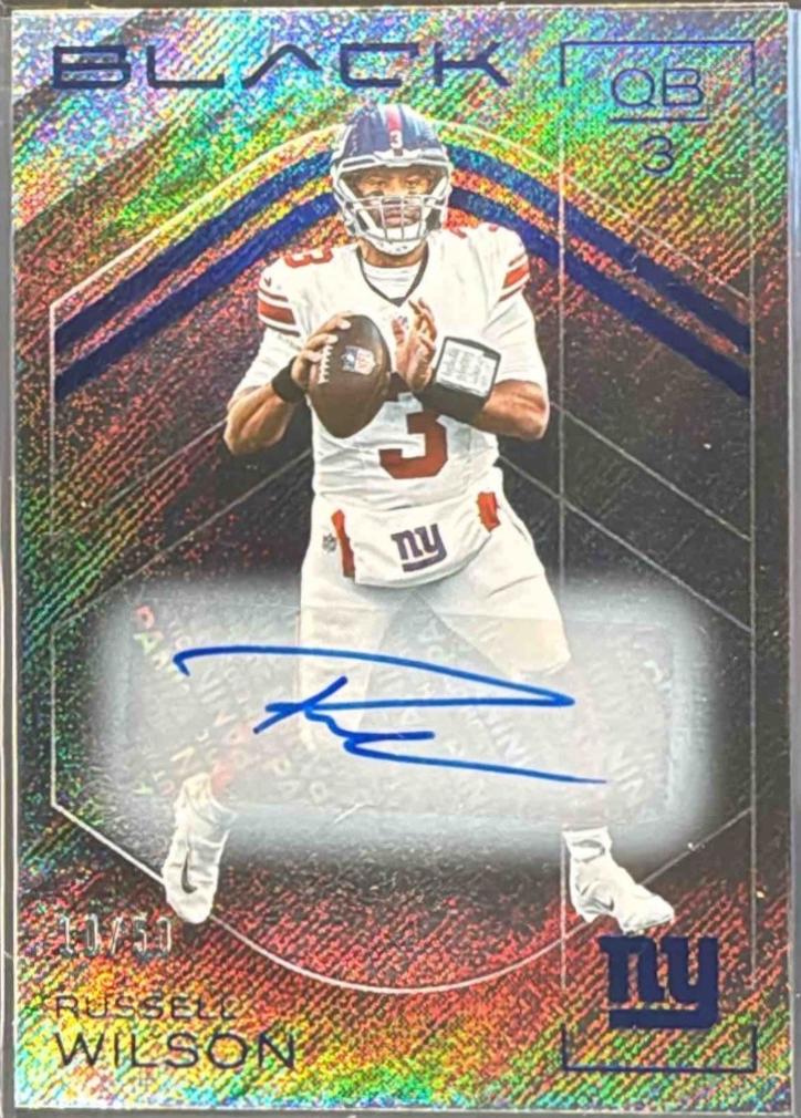 Russell Wilson [Sapphire Autograph] #16