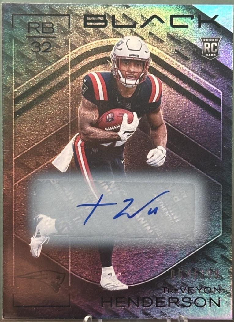 TreVeyon Henderson [Rookie Autograph] #132