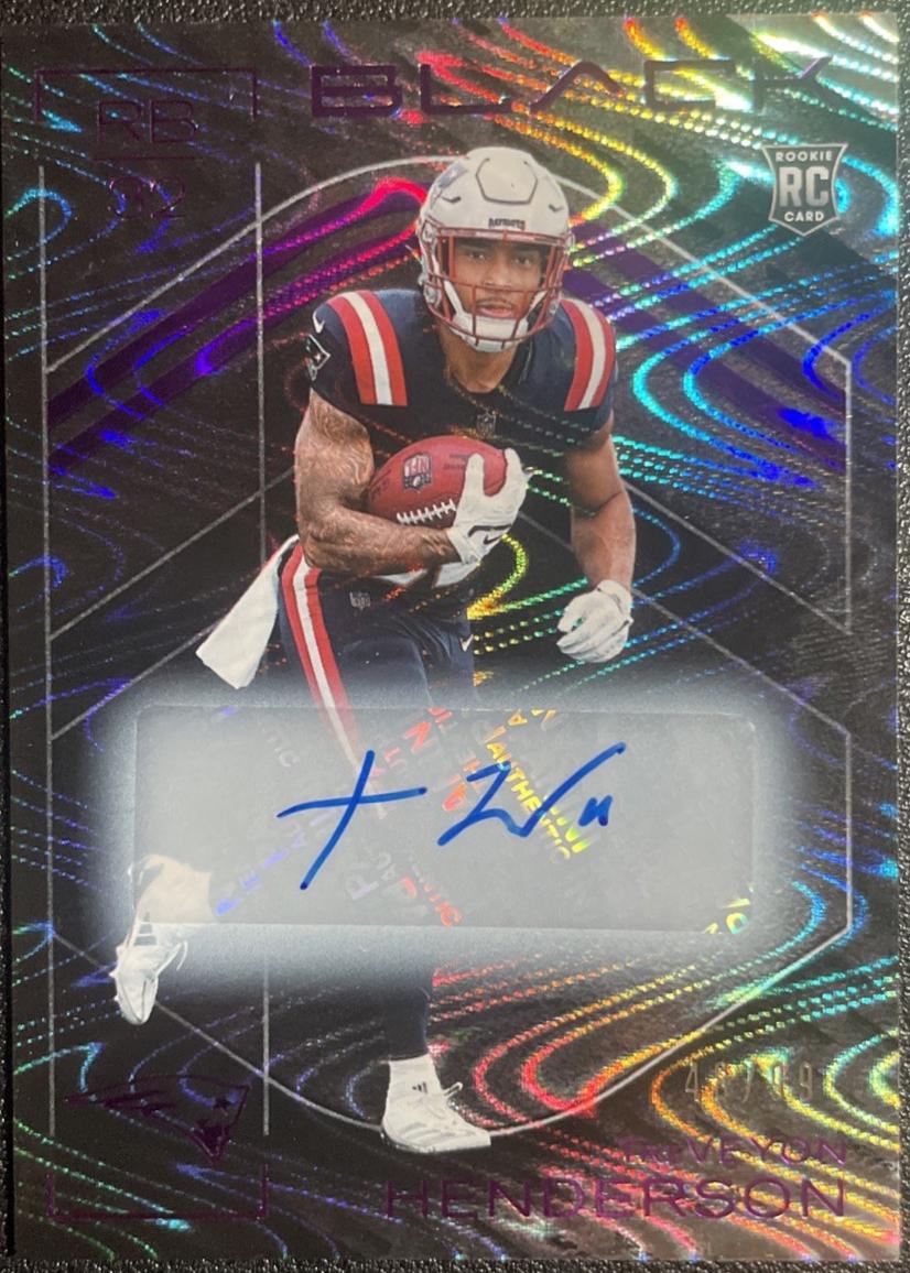 TreVeyon Henderson [Royal Rookie Autograph] #132