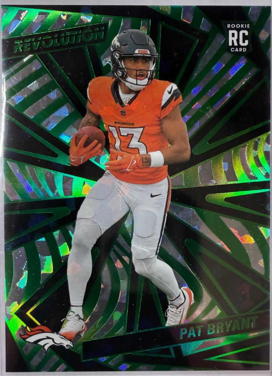 Pat Bryant [Holo Green] #230