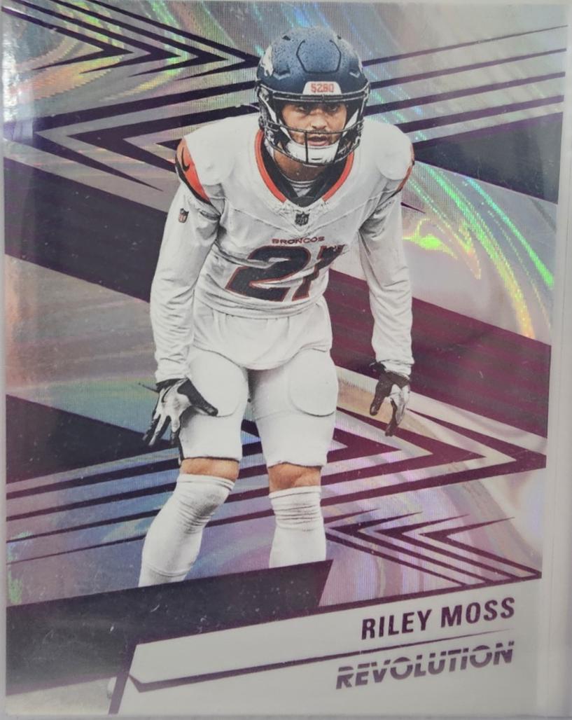 Riley Moss [Purple Cosmo] #108