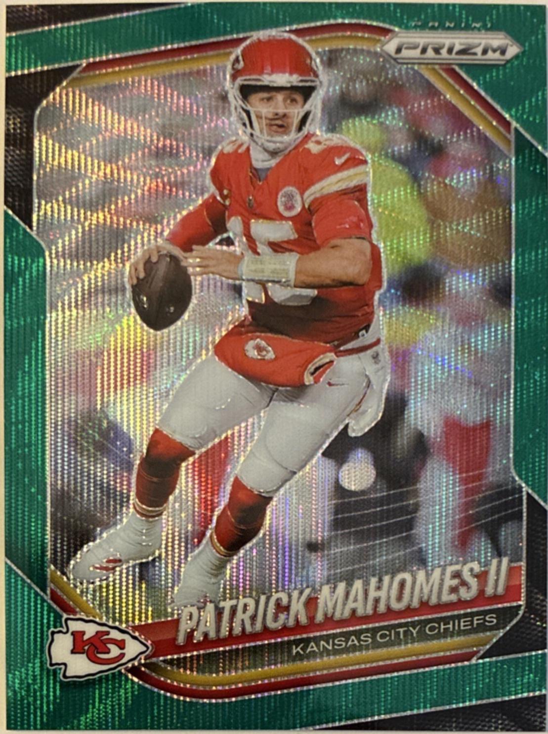 Patrick Mahomes II [Green Sparkle] #26