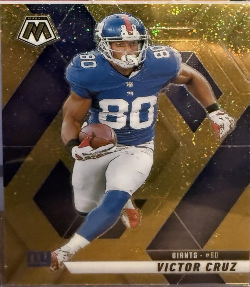 Victor Cruz [Gold Glitter] #123