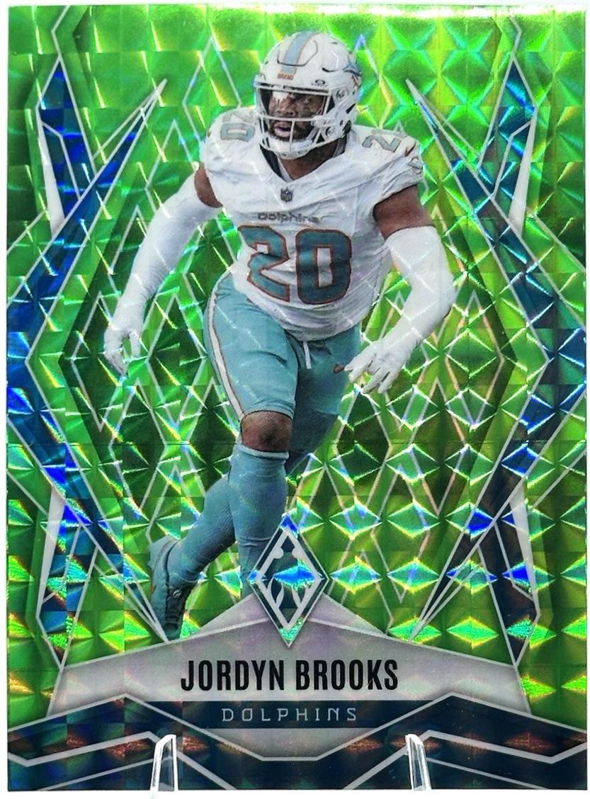 Jordyn Brooks [Lime Green Pyramids] #19