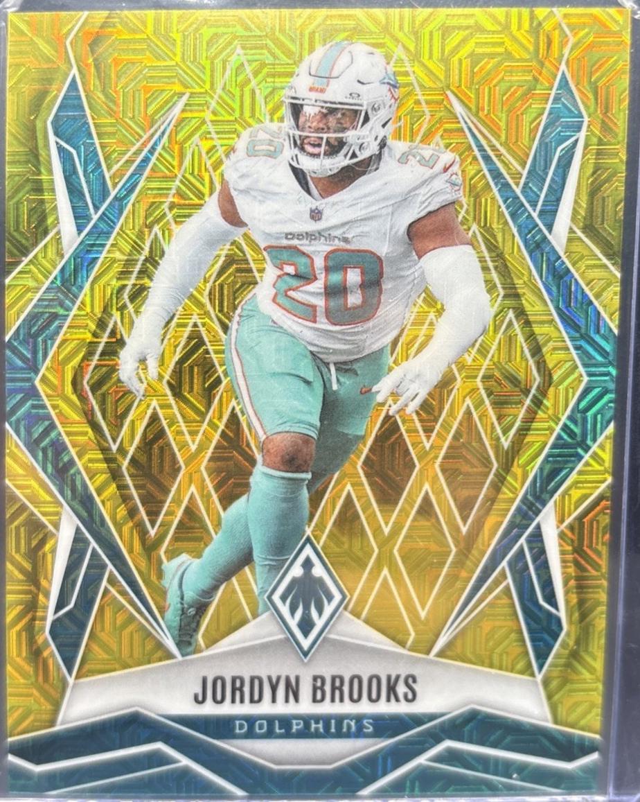 Jordyn Brooks [Yellow Mojo] #19