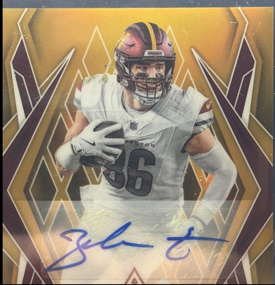 Zach Ertz [Gold Autograph] #32