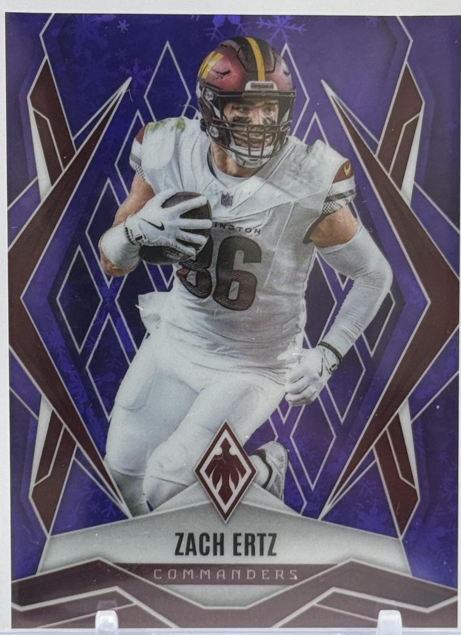 Zach Ertz [Purple Winter] #32