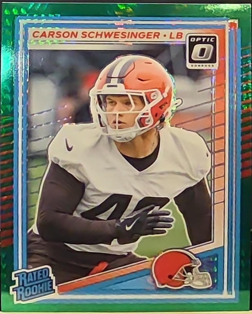 Carson Schwesinger [Green] #217