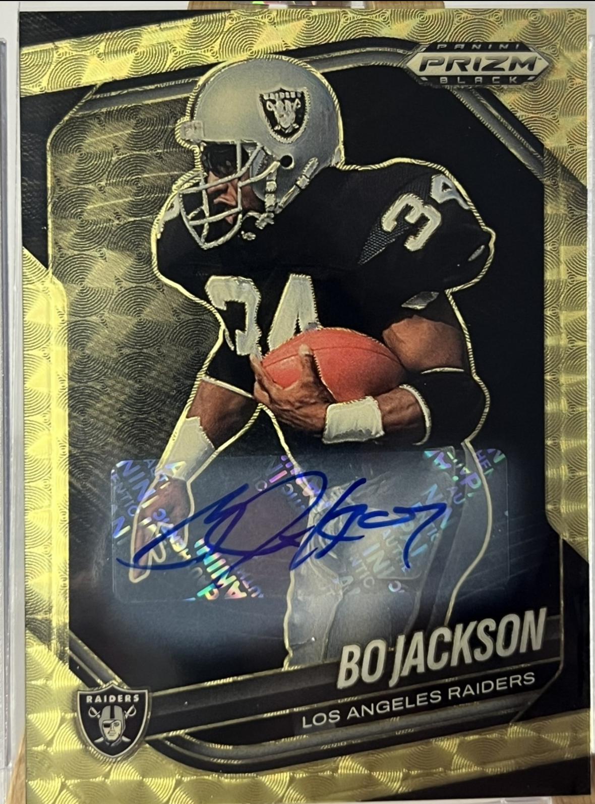 Bo Jackson [Autograph Gold Vinyl] #112