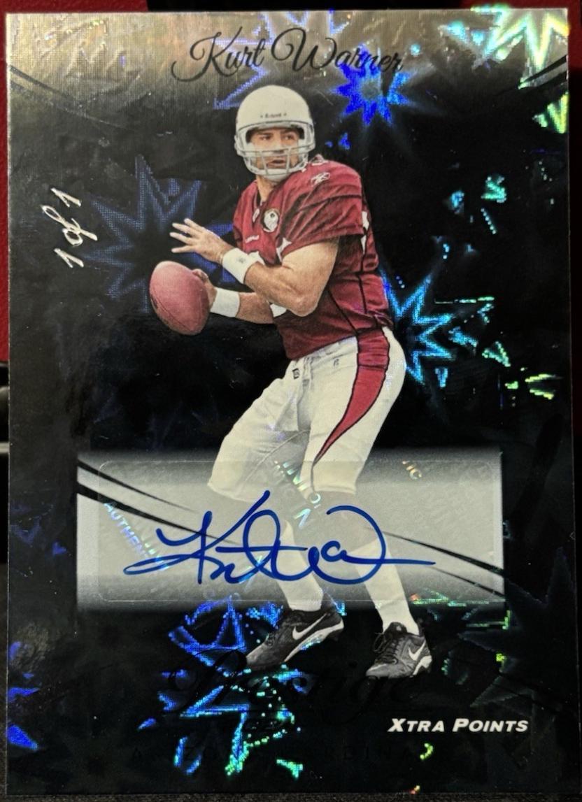 Kurt Warner [Xtra Points Signatures Premium Black] #9