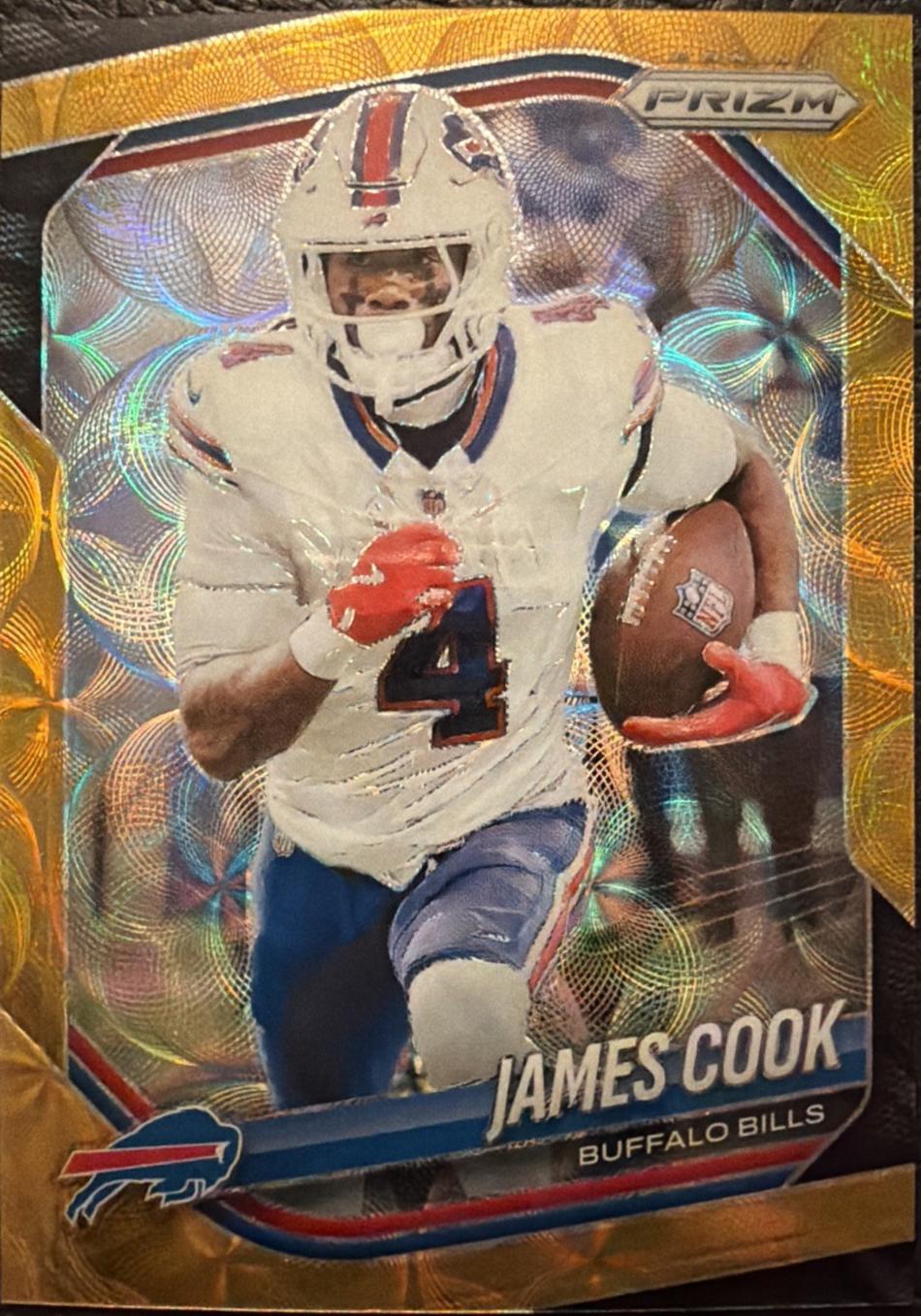 James Cook [Gold] #27