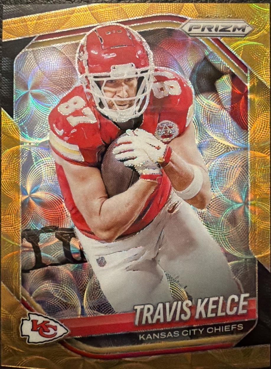 Travis Kelce [Gold] #67