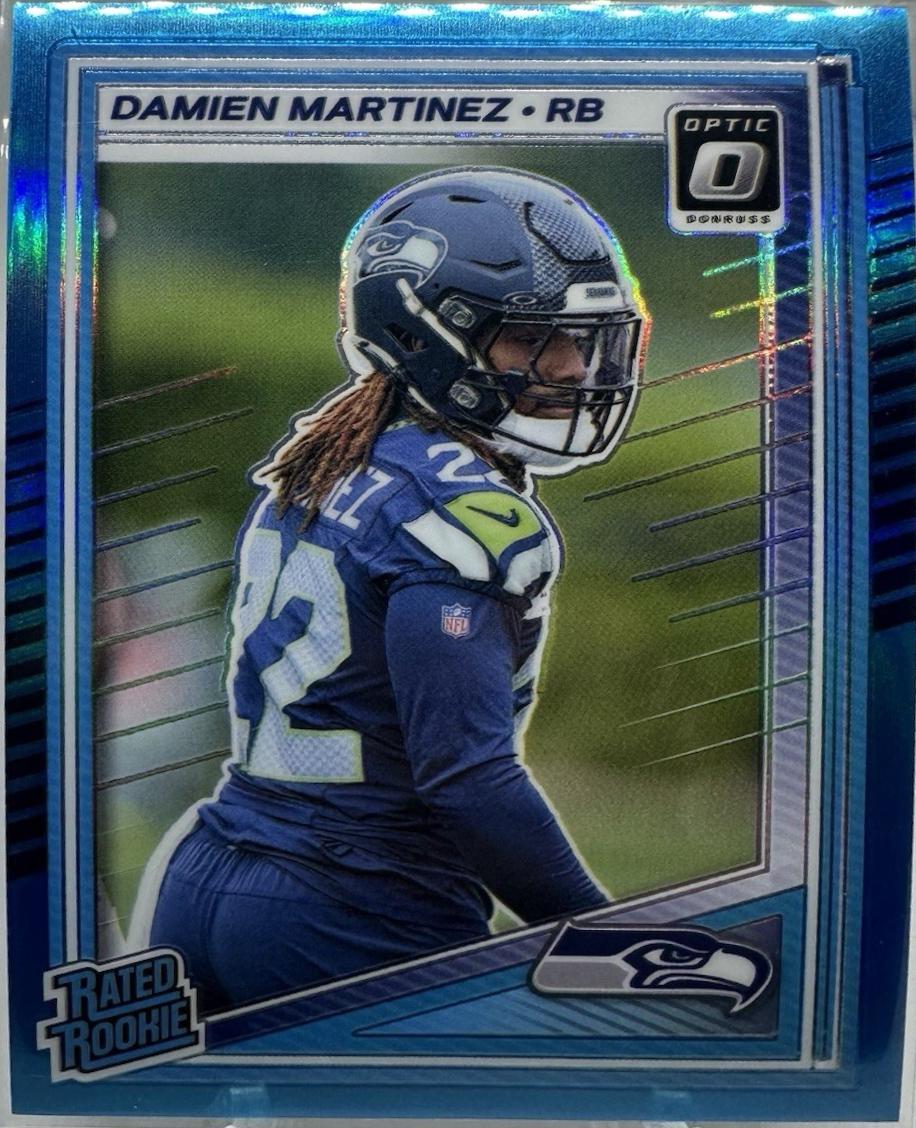 Damien Martinez [Neon Blue] #298