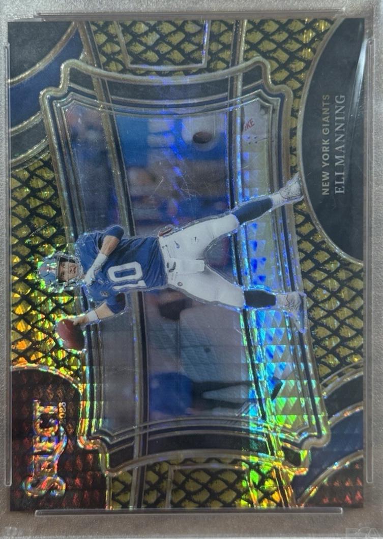 Eli Manning [Dragon Scale Gold Prizm] #370