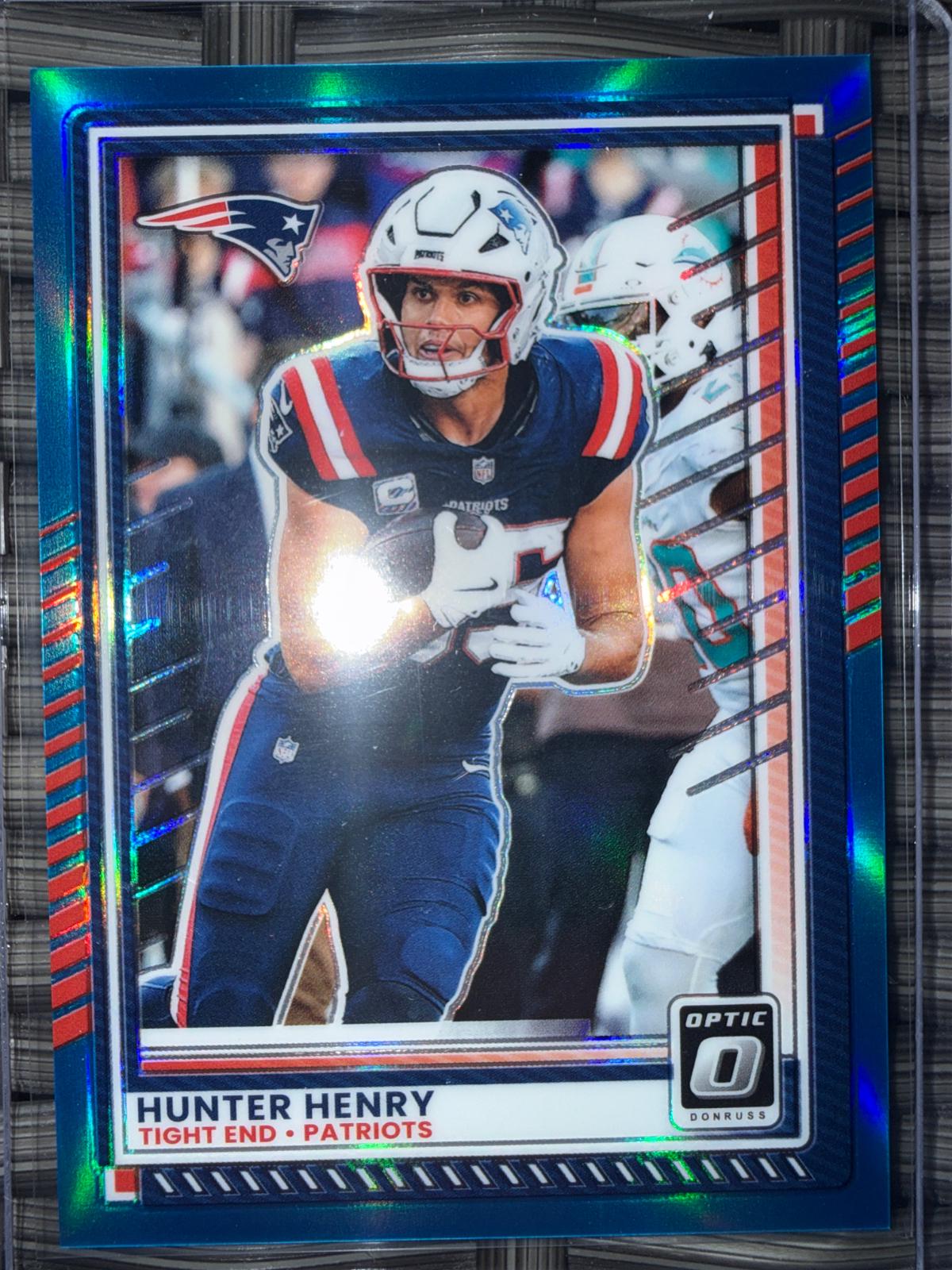 Hunter Henry [Neon Blue] #54