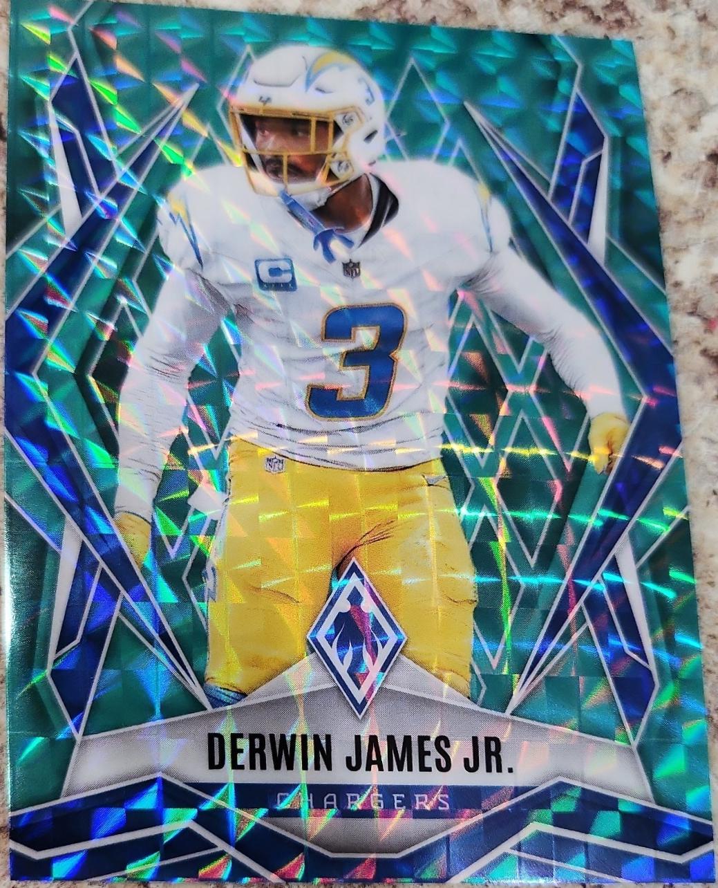 Derwin James Jr. [Lime Green Pyramids] #101