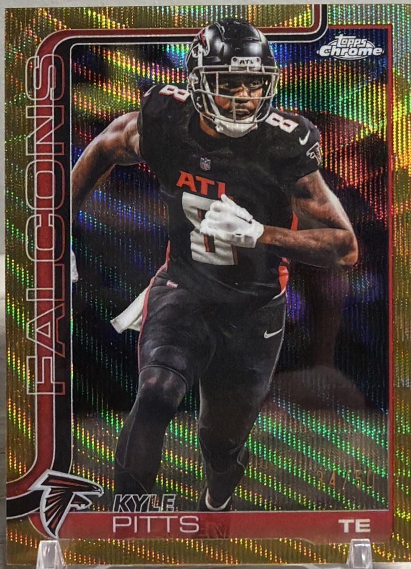 Kyle Pitts [Gold Wave Refractor] #14