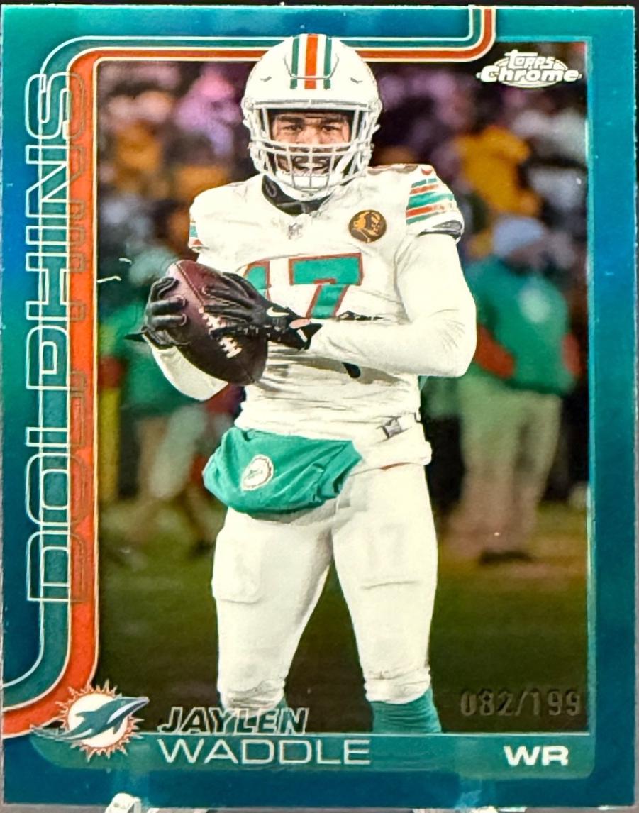Jaylen Waddle [Aqua Refractor] #186