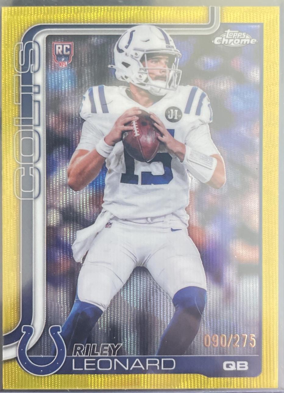 Riley Leonard [Yellow Wave Refractor] #318