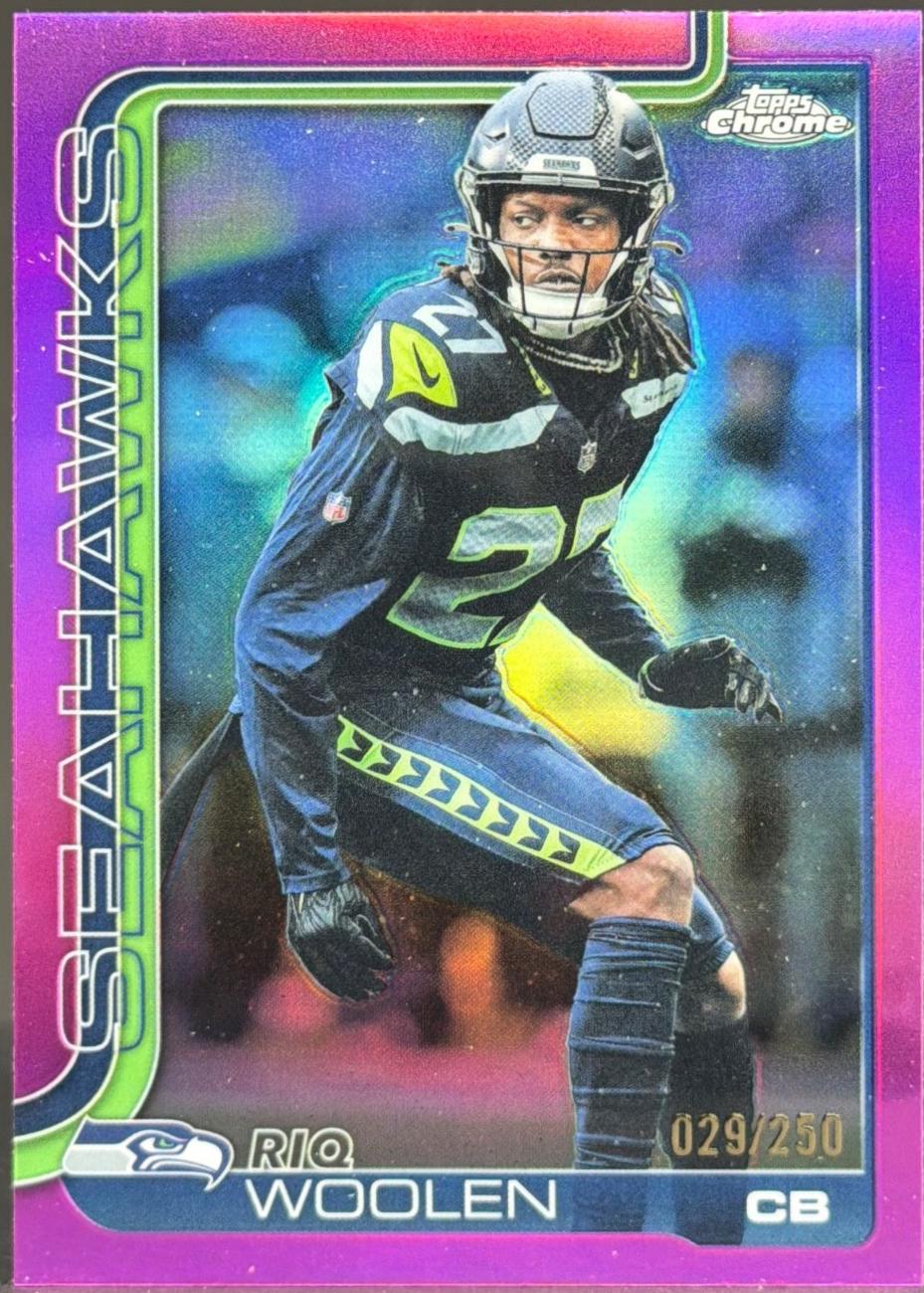 Riq Woolen [Pink Refractor] #278