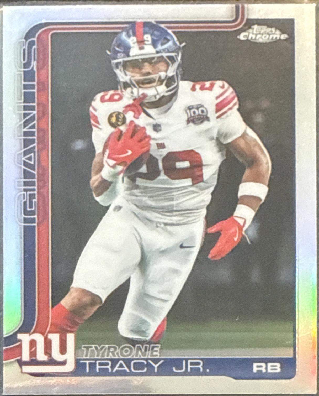 Tyrone Tracy Jr. [Refractor] #228