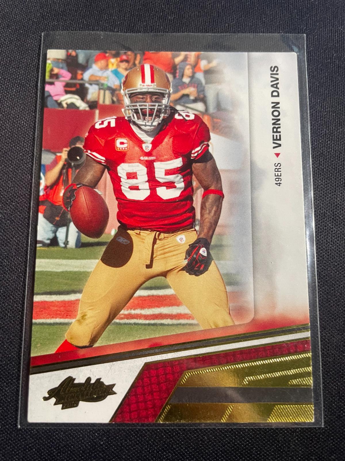 Vernon Davis #85