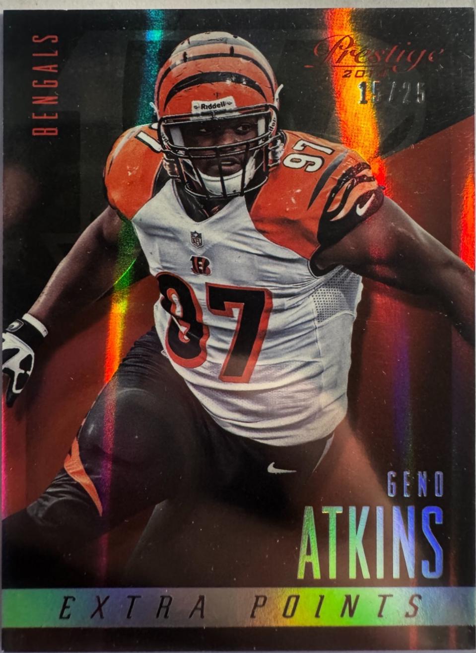 Geno Atkins [Extra Points Holo Silver] #38