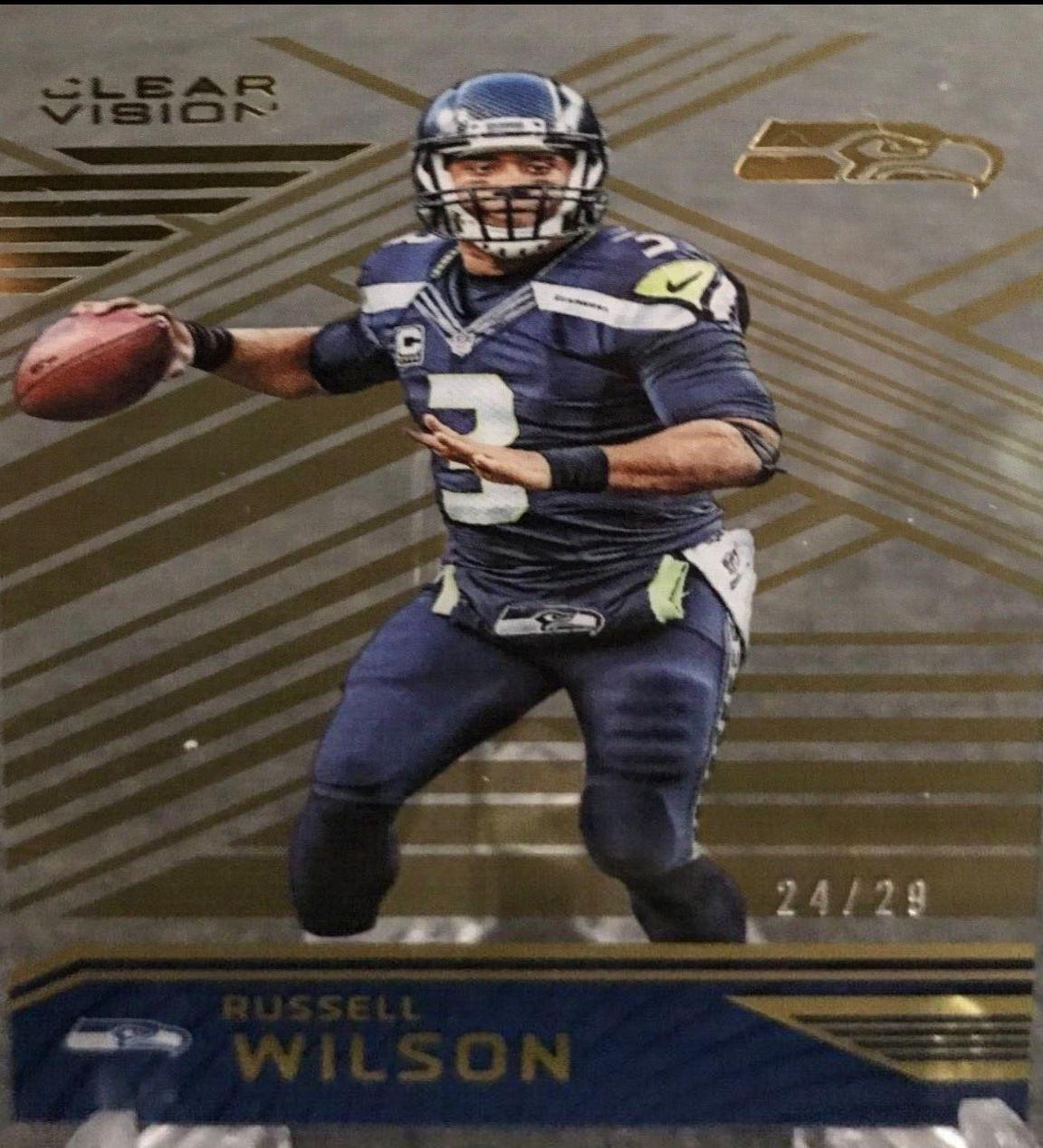 Russell Wilson [Gold] #62